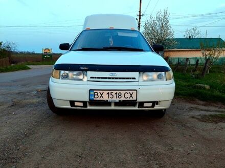 Белый Богдан 2310, объемом двигателя 1.6 л и пробегом 238 тыс. км за 2700 $, фото 1 на Automoto.ua