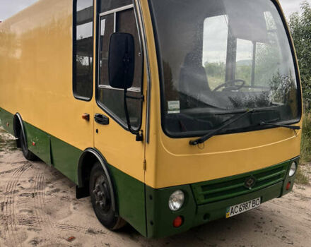 Желтый Богдан 2310, объемом двигателя 3.2 л и пробегом 10 тыс. км за 6700 $, фото 1 на Automoto.ua