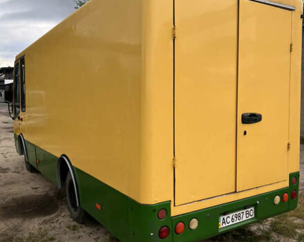 Желтый Богдан 2310, объемом двигателя 3.2 л и пробегом 10 тыс. км за 6700 $, фото 5 на Automoto.ua