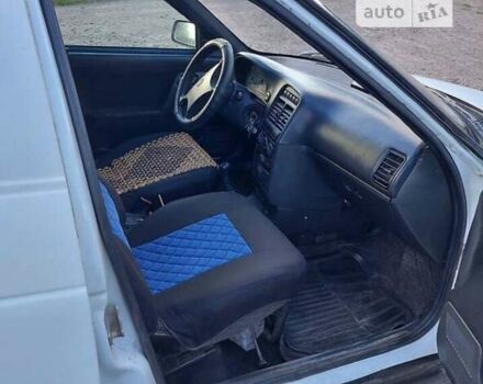 Белый Богдан 23101, объемом двигателя 1.6 л и пробегом 370 тыс. км за 1600 $, фото 1 на Automoto.ua