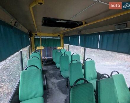 Желтый Богдан А 069, объемом двигателя 3.3 л и пробегом 350 тыс. км за 3000 $, фото 3 на Automoto.ua