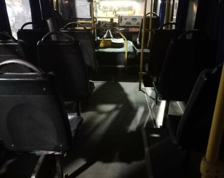 Желтый Богдан А 069, объемом двигателя 3.3 л и пробегом 200 тыс. км за 4900 $, фото 7 на Automoto.ua