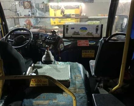 Желтый Богдан А 069, объемом двигателя 3.3 л и пробегом 200 тыс. км за 4900 $, фото 2 на Automoto.ua