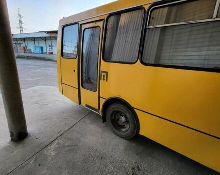 Желтый Богдан А 091, объемом двигателя 4.57 л и пробегом 460 тыс. км за 2879 $, фото 3 на Automoto.ua