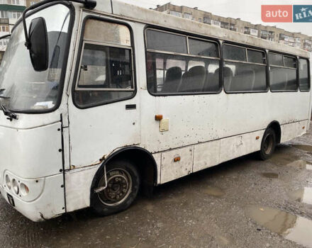 Білий Богдан А-092, об'ємом двигуна 4.57 л та пробігом 300 тис. км за 11000 $, фото 1 на Automoto.ua