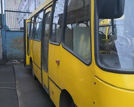 Желтый Богдан А 092, объемом двигателя 4.57 л и пробегом 300 тыс. км за 4600 $, фото 2 на Automoto.ua