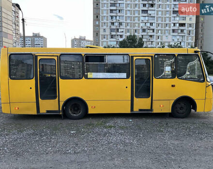 Желтый Богдан А 092, объемом двигателя 4.57 л и пробегом 300 тыс. км за 13500 $, фото 3 на Automoto.ua