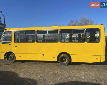 Желтый Богдан А 092, объемом двигателя 4.6 л и пробегом 684 тыс. км за 15500 $, фото 4 на Automoto.ua