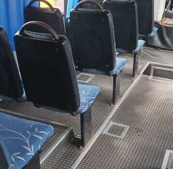 Желтый Богдан А 092, объемом двигателя 4.57 л и пробегом 646 тыс. км за 4000 $, фото 6 на Automoto.ua