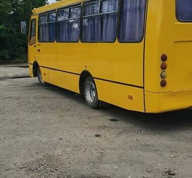 Желтый Богдан А 092, объемом двигателя 4.57 л и пробегом 700 тыс. км за 7100 $, фото 3 на Automoto.ua