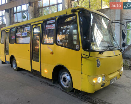 Желтый Богдан А 092, объемом двигателя 4.57 л и пробегом 500 тыс. км за 7000 $, фото 1 на Automoto.ua