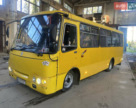 Желтый Богдан А 092, объемом двигателя 4.57 л и пробегом 500 тыс. км за 7000 $, фото 4 на Automoto.ua