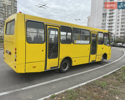 Желтый Богдан А 092, объемом двигателя 4.6 л и пробегом 150 тыс. км за 10500 $, фото 4 на Automoto.ua