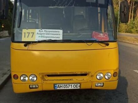 Богдан А 092 2005 в Киеве на Automoto.ua Желтый Богдан А 092, объемом двигателя 4.75 л и пробегом 260 тыс. км за 6500 $, фото 1 на Automoto.ua