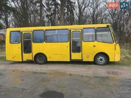 Богдан А-092 2005 у Вінниці на Automoto.ua Жовтий Богдан А-092, об'ємом двигуна 4.6 л та пробігом 320 тис. км за 6000 $, фото 1 на Automoto.ua