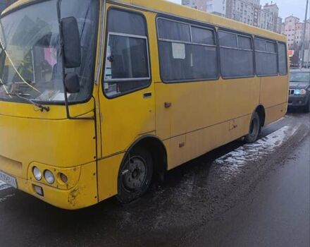 Желтый Богдан А 09201 (Е-1), объемом двигателя 4.75 л и пробегом 1 тыс. км за 5000 $, фото 2 на Automoto.ua