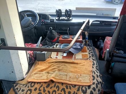 Богдан А092 2007 в Киеве на Automoto.ua Желтый Богдан А092, объемом двигателя 4.6 л и пробегом 0 тыс. км за 3500 $, фото 1 на Automoto.ua