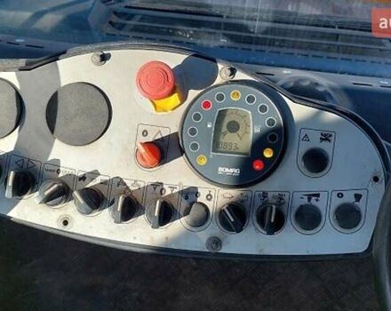 Бомаг BW 203 AD-4 2007 в Белой Церкве на Automoto.ua Желтый Бомаг BW 203 AD-4, объемом двигателя 4 л и пробегом 10 тыс. км за 26252 $, фото 9 на Automoto.ua