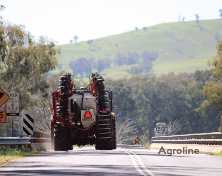 Красный Bourgault Другая, объемом двигателя 0 л и пробегом 0 тыс. км за 215688 $, фото 5 на Automoto.ua