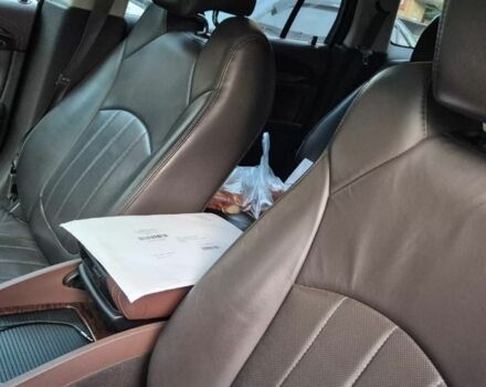 Бьюик Энклейв 2014 в Харькове на Automoto.ua Белый Бьюик Энклейв, объемом двигателя 3.6 л и пробегом 150 тыс. км за 10500 $, фото 4 на Automoto.ua