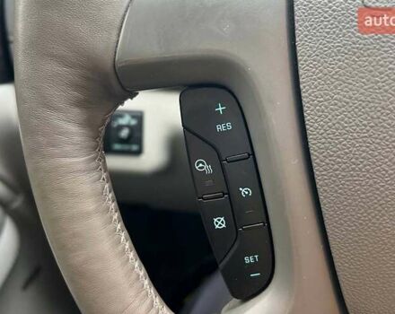 Белый Бьюик Энклейв, объемом двигателя 3.56 л и пробегом 240 тыс. км за 13800 $, фото 11 на Automoto.ua