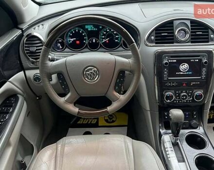 Белый Бьюик Энклейв, объемом двигателя 3.56 л и пробегом 240 тыс. км за 13800 $, фото 13 на Automoto.ua