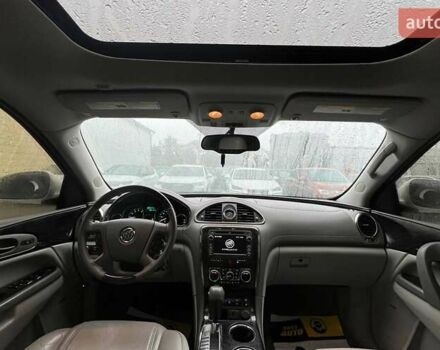 Белый Бьюик Энклейв, объемом двигателя 3.56 л и пробегом 240 тыс. км за 13800 $, фото 15 на Automoto.ua