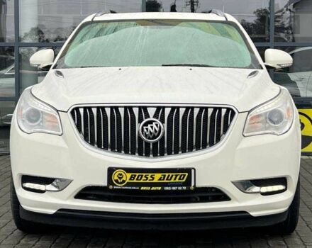 Белый Бьюик Энклейв, объемом двигателя 0 л и пробегом 240 тыс. км за 13800 $, фото 1 на Automoto.ua