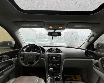 Белый Бьюик Энклейв, объемом двигателя 0 л и пробегом 240 тыс. км за 13800 $, фото 15 на Automoto.ua