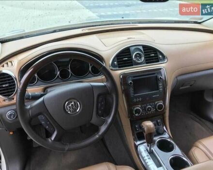 Бьюик Энклейв 2016 в Черновцах на Automoto.ua Белый Бьюик Энклейв, объемом двигателя 3.6 л и пробегом 253 тыс. км за 14900 $, фото 7 на Automoto.ua