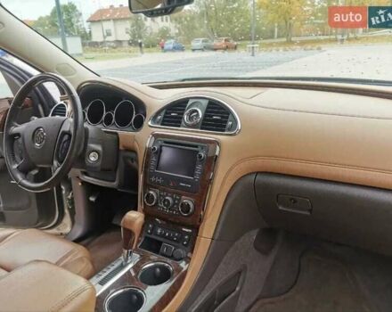 Бьюик Энклейв 2016 в Черновцах на Automoto.ua Белый Бьюик Энклейв, объемом двигателя 3.6 л и пробегом 253 тыс. км за 14900 $, фото 30 на Automoto.ua