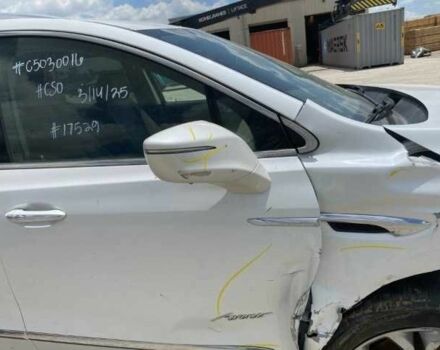 Белый Бьюик Энклейв, объемом двигателя 3.6 л и пробегом 193 тыс. км за 13957 $, фото 5 на Automoto.ua