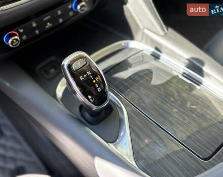 Белый Бьюик Энклейв, объемом двигателя 3.6 л и пробегом 183 тыс. км за 24900 $, фото 16 на Automoto.ua