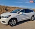 Белый Бьюик Энклейв, объемом двигателя 3.6 л и пробегом 65 тыс. км за 26000 $, фото 3 на Automoto.ua