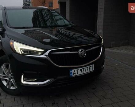 Черный Бьюик Энклейв, объемом двигателя 3.56 л и пробегом 177 тыс. км за 23000 $, фото 1 на Automoto.ua