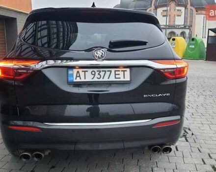 Черный Бьюик Энклейв, объемом двигателя 3.56 л и пробегом 177 тыс. км за 23000 $, фото 3 на Automoto.ua