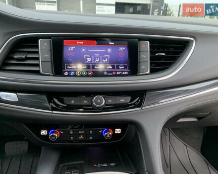 Черный Бьюик Энклейв, объемом двигателя 3.56 л и пробегом 17 тыс. км за 36800 $, фото 18 на Automoto.ua