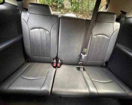 Коричневый Бьюик Энклейв, объемом двигателя 3.6 л и пробегом 68 тыс. км за 11200 $, фото 9 на Automoto.ua