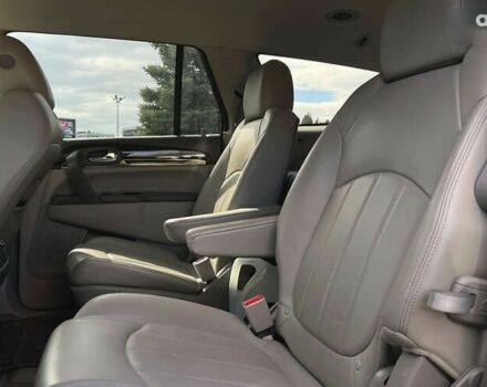 Бьюик Энклейв, объемом двигателя 3.6 л и пробегом 120 тыс. км за 18800 $, фото 9 на Automoto.ua
