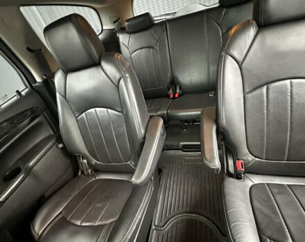 Серый Бьюик Энклейв, объемом двигателя 3.56 л и пробегом 263 тыс. км за 12499 $, фото 17 на Automoto.ua