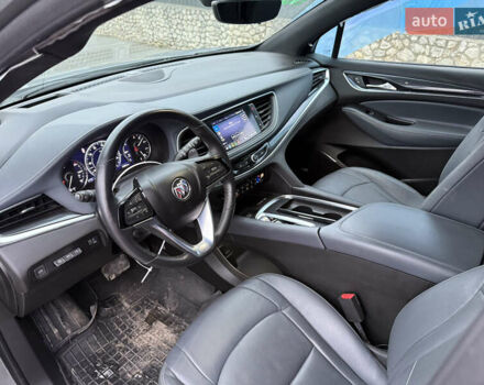 Серый Бьюик Энклейв, объемом двигателя 3.6 л и пробегом 42 тыс. км за 21700 $, фото 19 на Automoto.ua