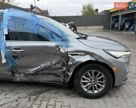 Серый Бьюик Энклейв, объемом двигателя 3.6 л и пробегом 42 тыс. км за 21700 $, фото 10 на Automoto.ua