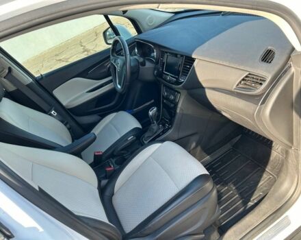 Белый Бьюик Энкоре, объемом двигателя 1.4 л и пробегом 56 тыс. км за 16000 $, фото 3 на Automoto.ua