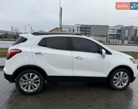 Белый Бьюик Энкоре, объемом двигателя 1.36 л и пробегом 144 тыс. км за 13500 $, фото 2 на Automoto.ua