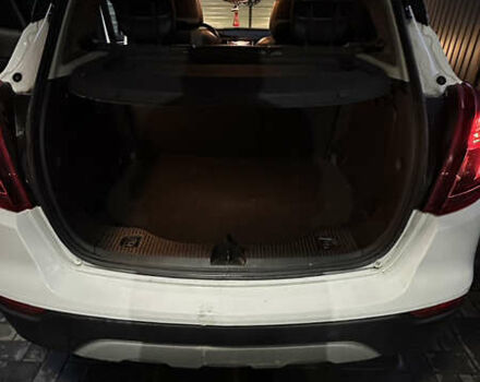 Белый Бьюик Энкоре, объемом двигателя 1.36 л и пробегом 65 тыс. км за 12000 $, фото 7 на Automoto.ua