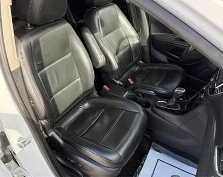 Білий Бьюік Енкорє, об'ємом двигуна 1.4 л та пробігом 30 тис. км за 4500 $, фото 11 на Automoto.ua