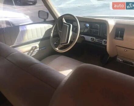 Желтый Бьюик ЛЕ Сабре, объемом двигателя 5.7 л и пробегом 100 тыс. км за 47777 $, фото 5 на Automoto.ua