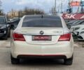 Білий Бьюік LaCrosse, об'ємом двигуна 2.38 л та пробігом 108 тис. км за 11500 $, фото 65 на Automoto.ua