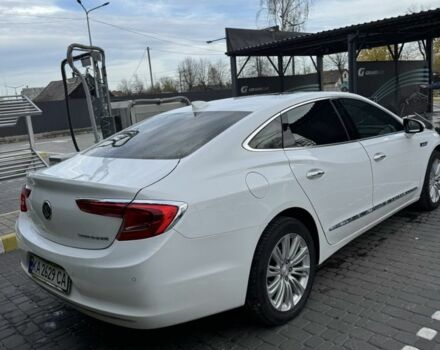 Білий Бьюік LaCrosse, об'ємом двигуна 2.5 л та пробігом 110 тис. км за 16000 $, фото 2 на Automoto.ua