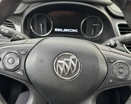 Белый Бьюик ЛаКросс, объемом двигателя 2.5 л и пробегом 110 тыс. км за 16000 $, фото 6 на Automoto.ua